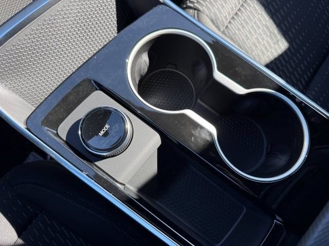 New 2026 Chevrolet Equinox LT w/ Safety and Technology Package image 24