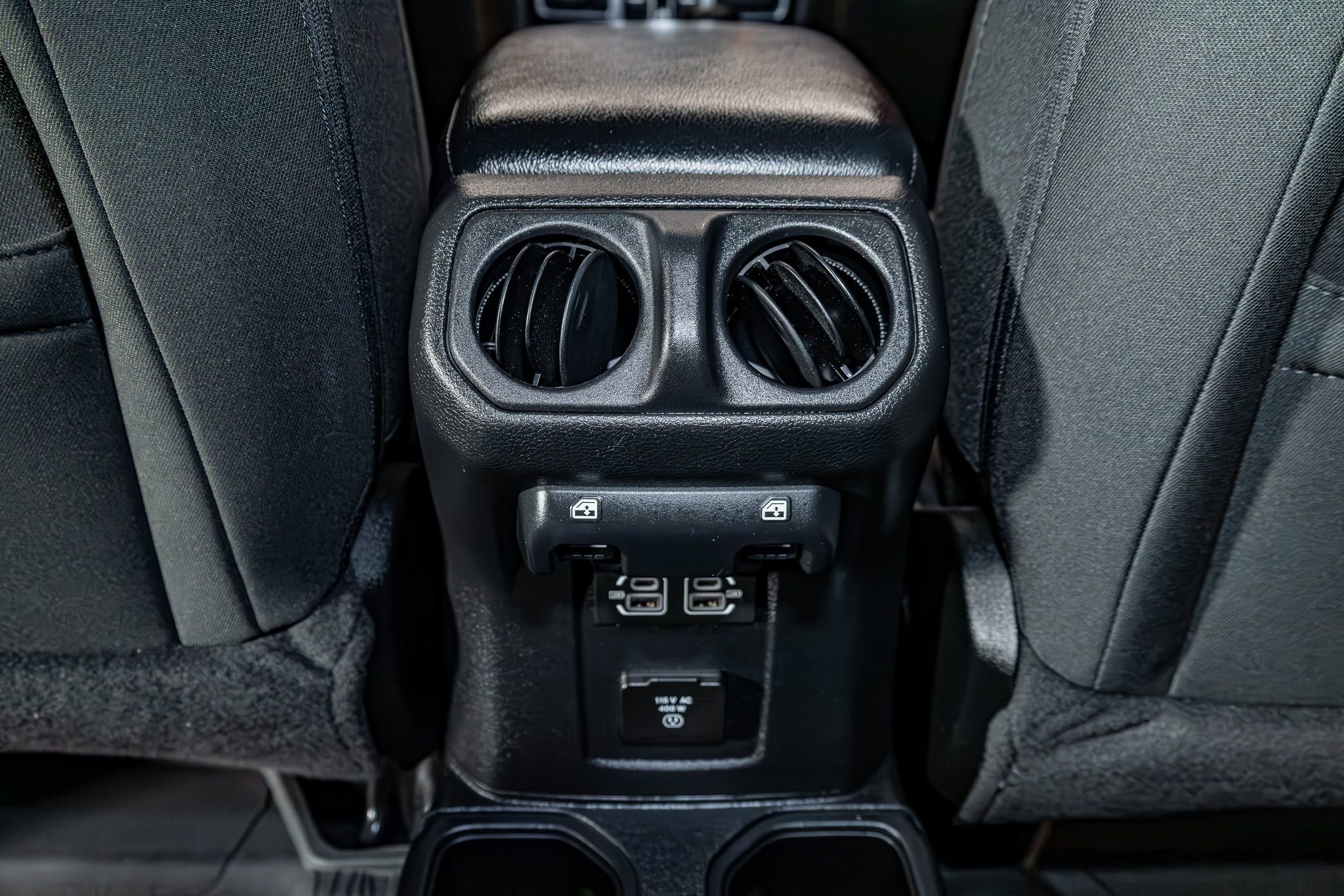 Used 2023 Jeep Gladiator Rubicon w/ LED Lighting Group AWD/4WD image 20