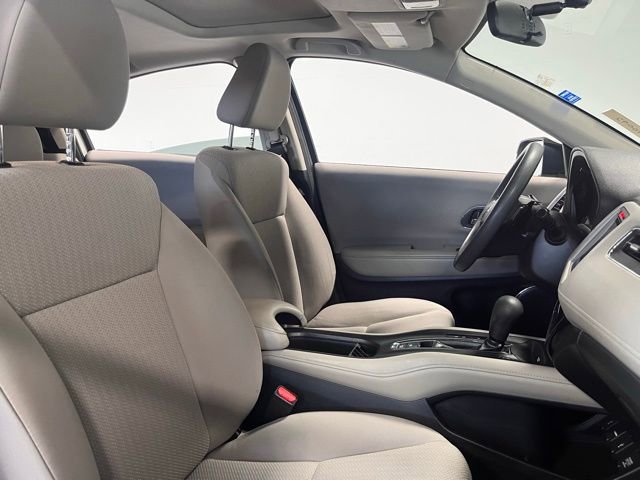 Used 2016 Honda HR-V EX image 10