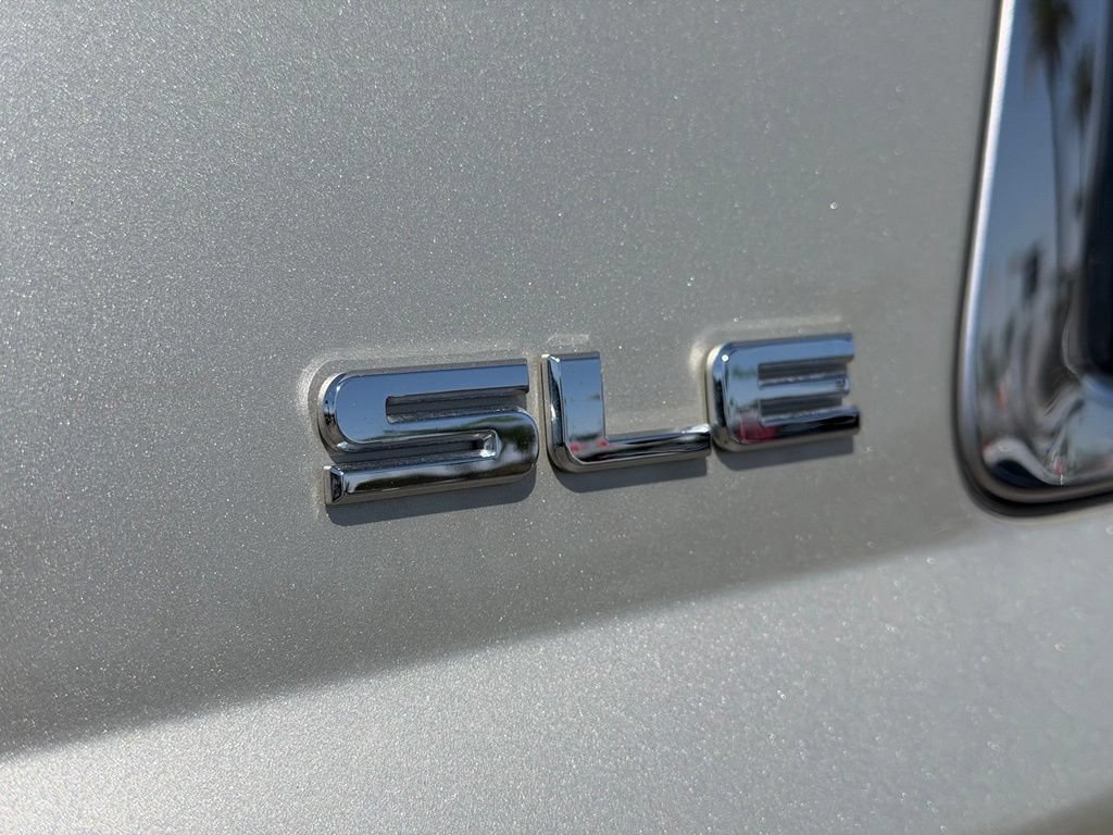 Used 2017 GMC Yukon SLE w/ Convenience Package RWD image 8