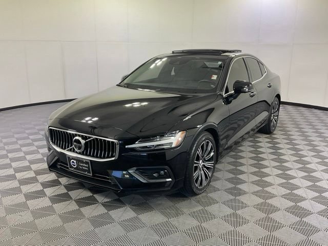 Certified 2022 Volvo S60 B5 Inscription AWD/4WD 360° Tour