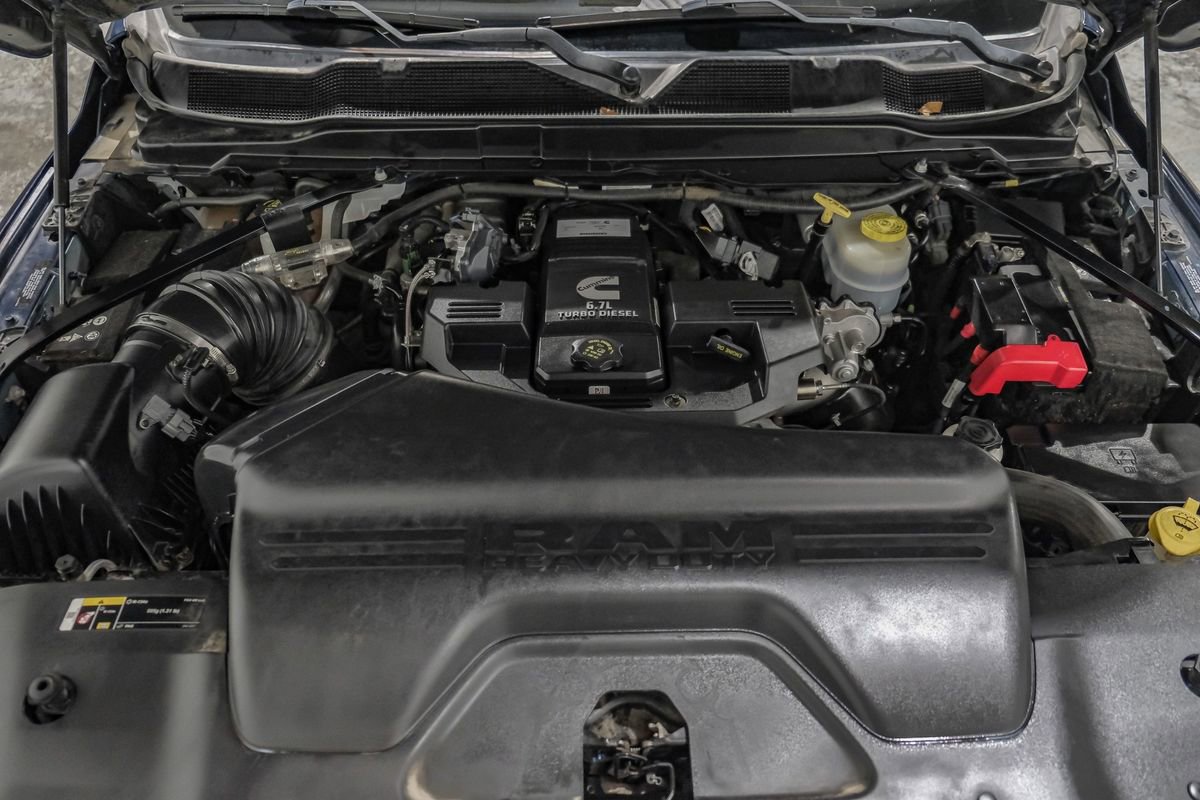 Used 2022 RAM 3500 Laramie image 61