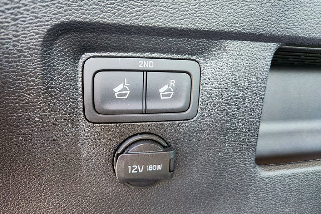 Used 2023 Kia Telluride S AWD/4WD image 33