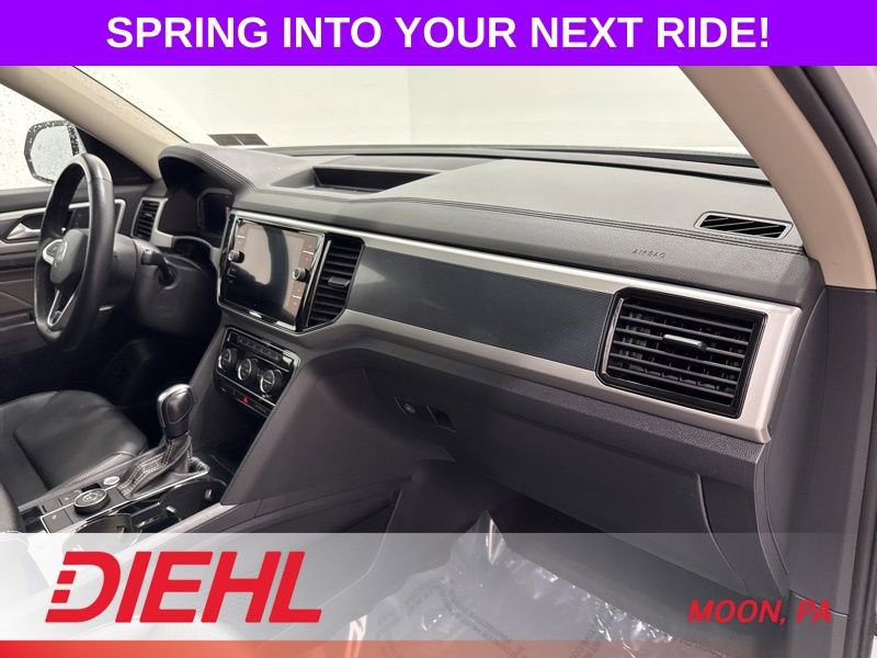 Used 2022 Volkswagen Atlas SEL R-Line AWD/4WD image 21
