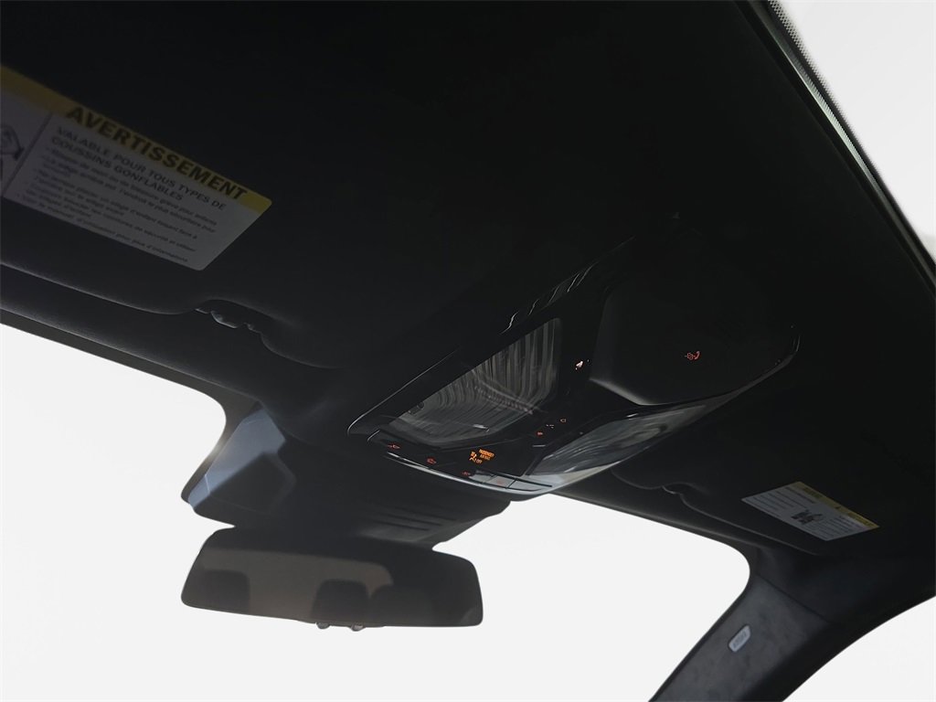 Used 2026 BMW X7 xDrive40i w/ M Sport Package image 25