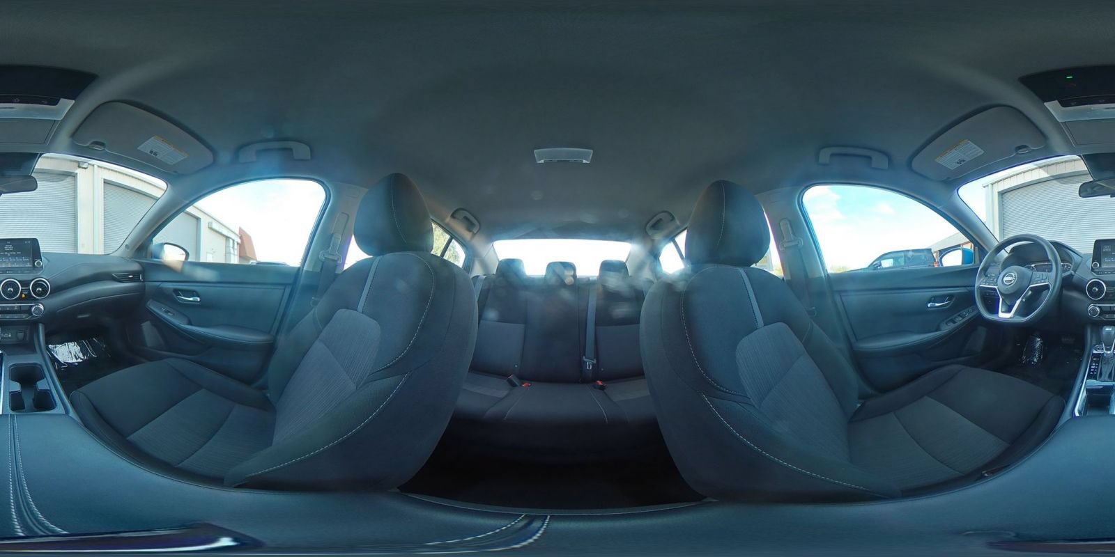 Used 2025 Nissan Sentra SV FWD image 40
