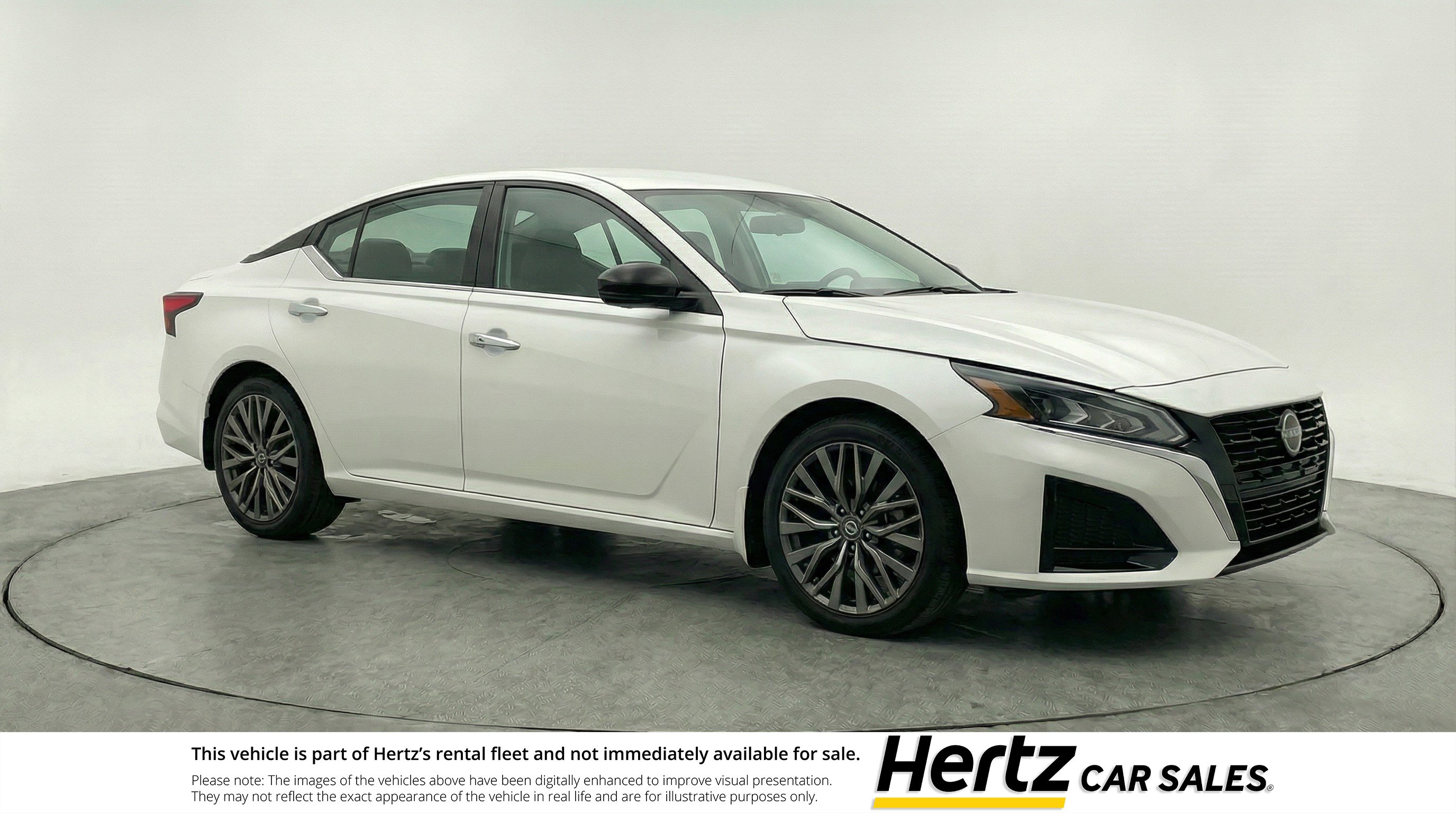 Used 2025 Nissan Altima 2.5 SV FWD image 1