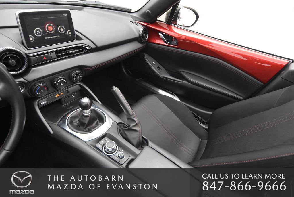 Used 2017 MAZDA MX-5 Miata RF Club image 34