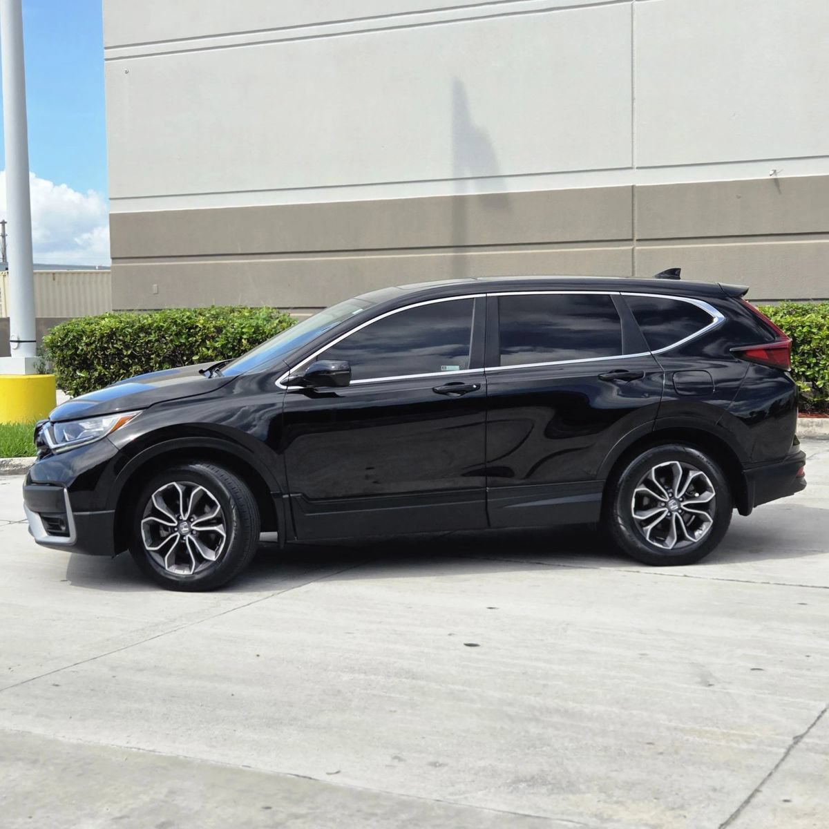 Used 2020 Honda CR-V EX image 4