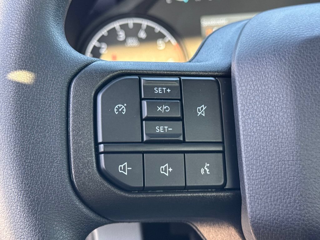 Used 2025 Ford F350 XLT AWD/4WD image 21