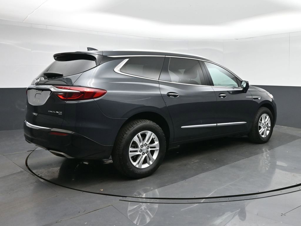 Used 2018 Buick Enclave Essence AWD/4WD image 7