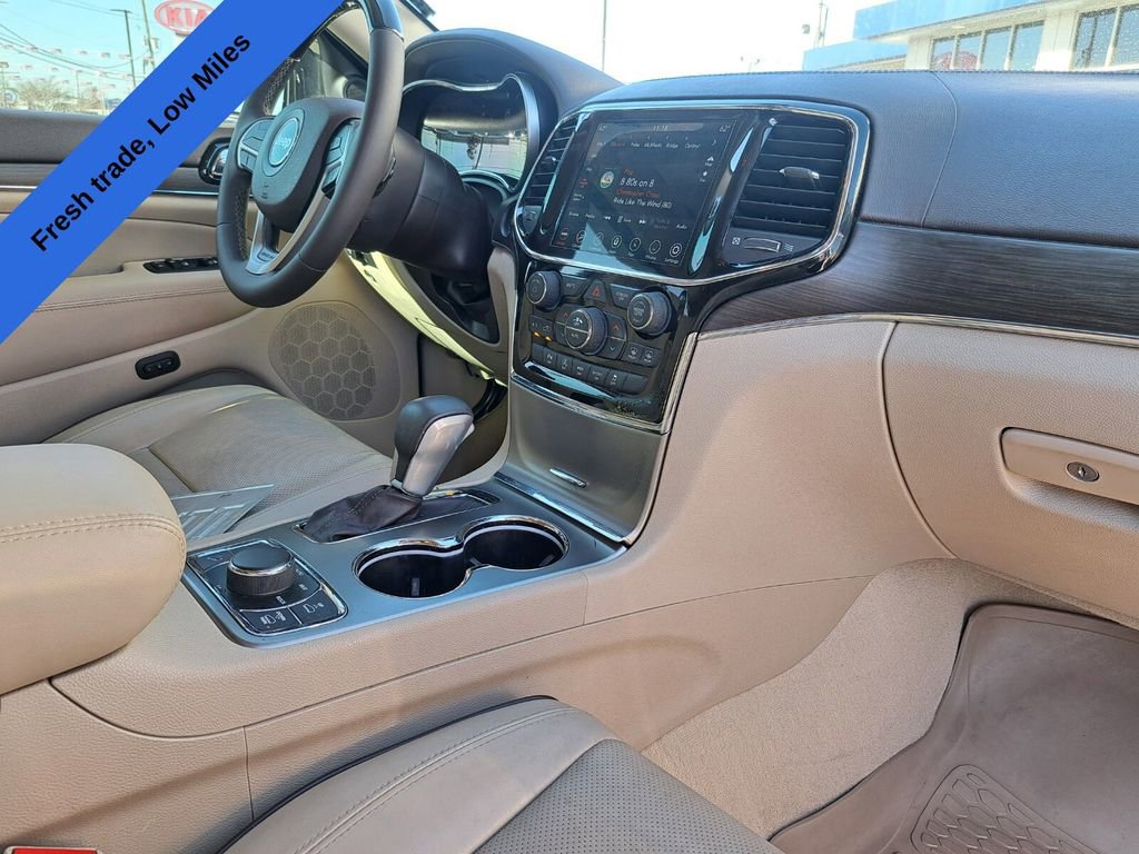 Used 2020 Jeep Grand Cherokee Overland image 36