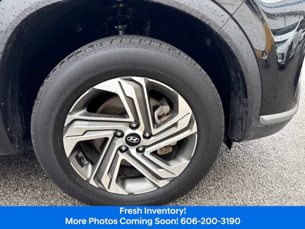 Used 2023 Hyundai Santa Fe SEL AWD/4WD image 4