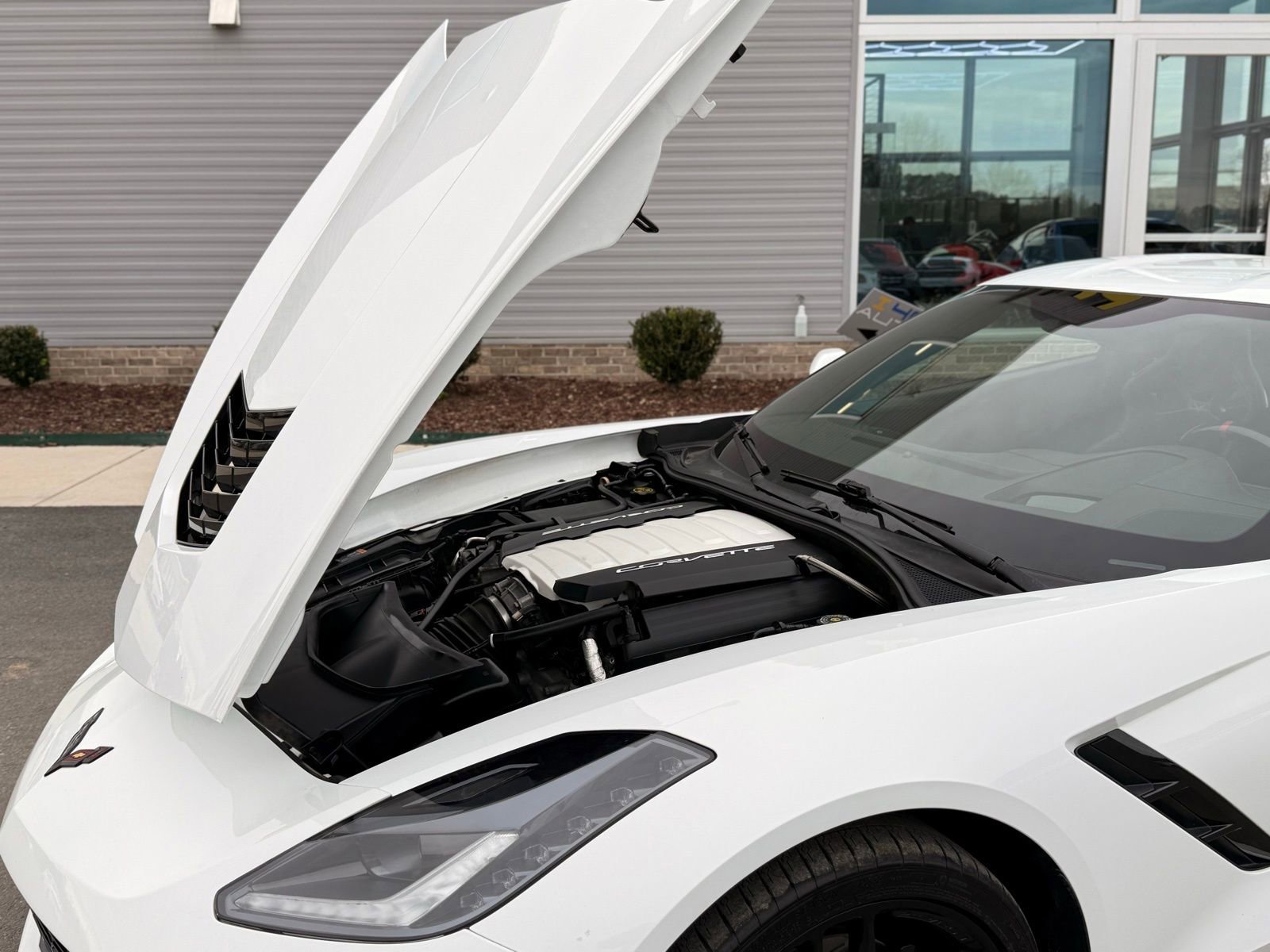 Used 2015 Chevrolet Corvette Stingray Coupe w/ 2LT Preferred Equipment Group image 50