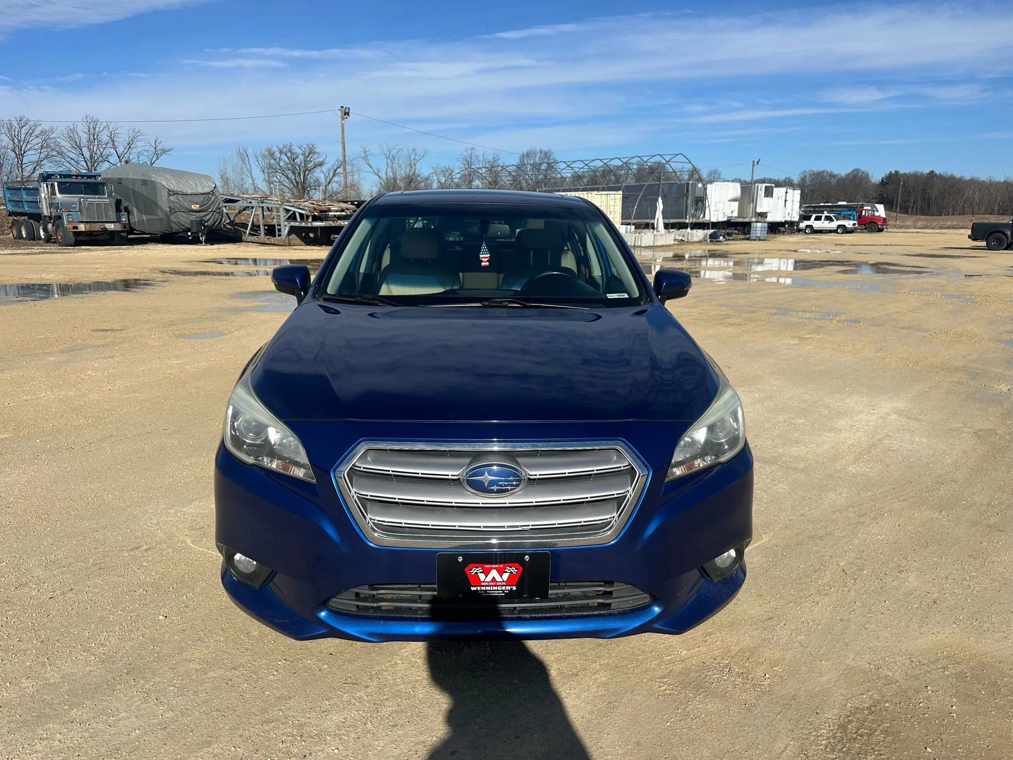 Used 2016 Subaru Legacy 2.5i Limited AWD/4WD image 3