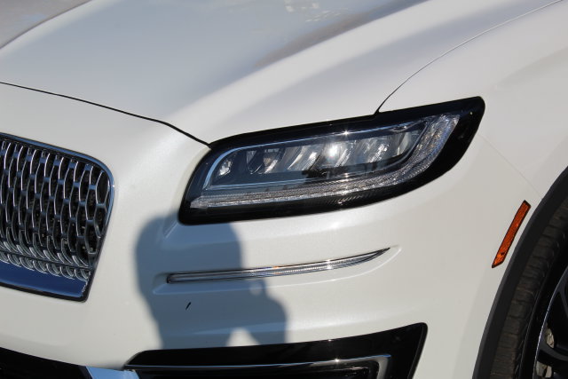 Certified 2020 Lincoln Nautilus Reserve AWD/4WD image 11