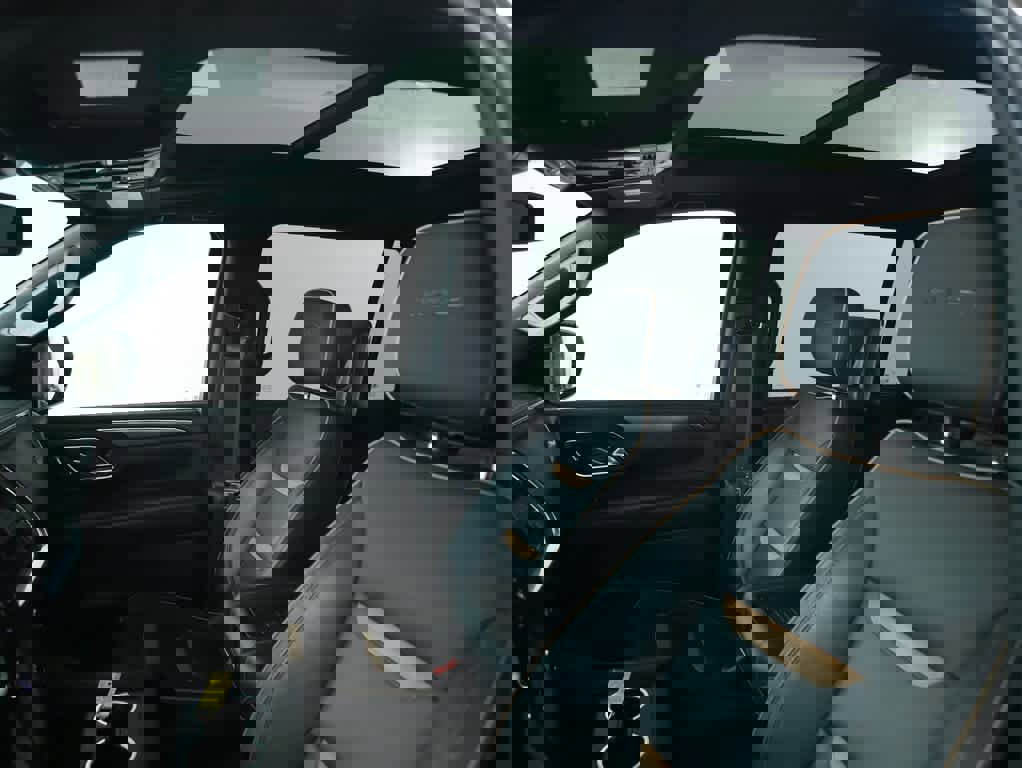 Used 2021 GMC Yukon XL AT4 w/ Rear Media and Nav Package image 22