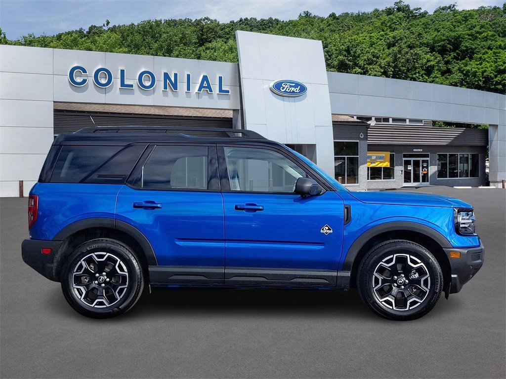 Certified 2025 Ford Bronco Sport Outer Banks w/ Outer Banks Tech Package+ image 7