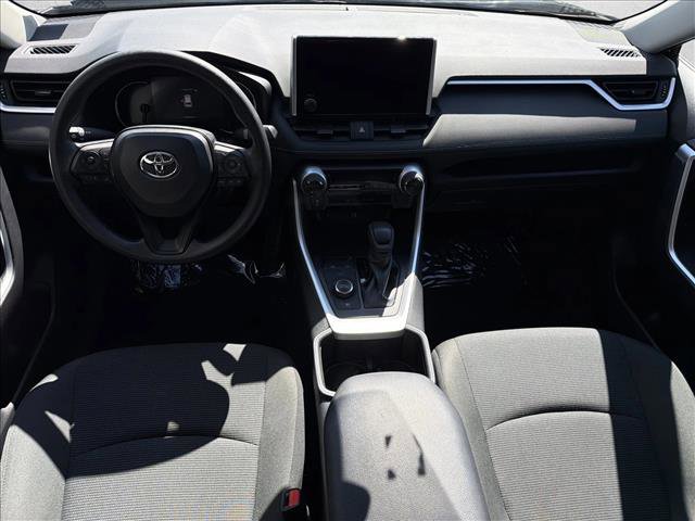 Used 2025 Toyota RAV4 LE AWD/4WD image 23