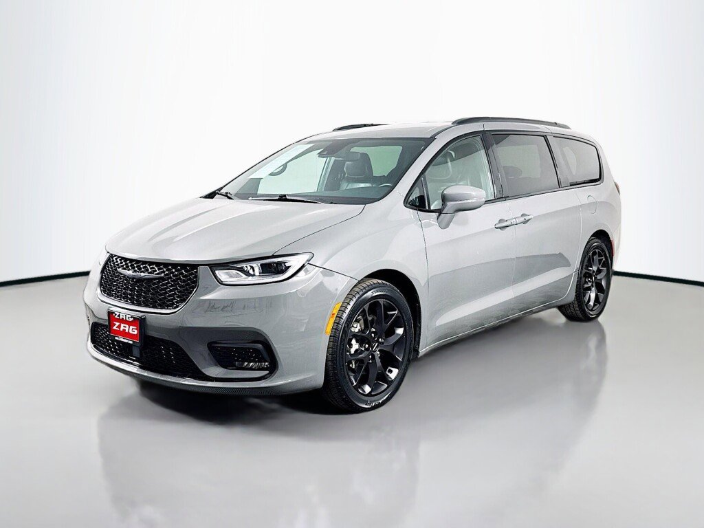 Used 2021 Chrysler Pacifica Touring-L w/ S Appearance Package