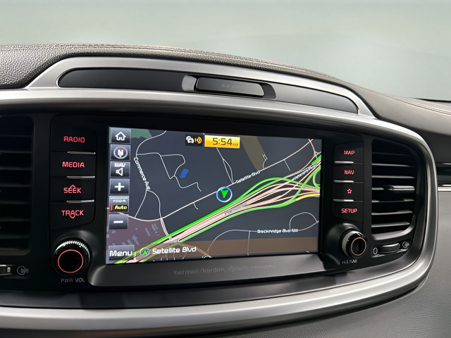 Used 2019 Kia Sorento SX w/ SX Touring Package FWD image 24