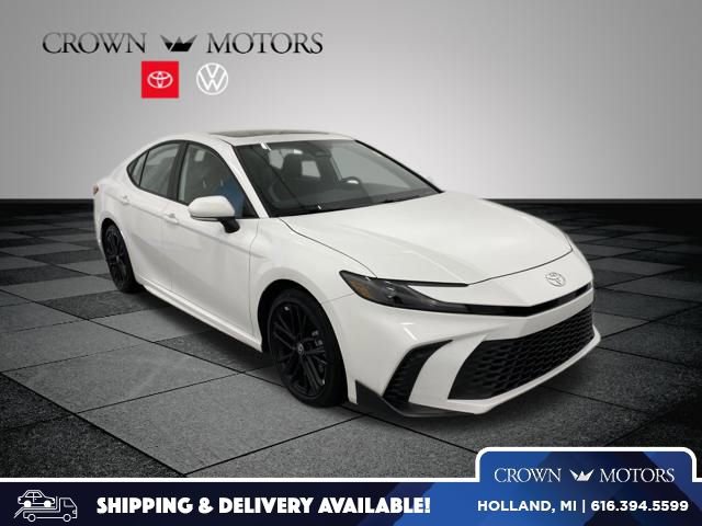 Used 2025 Toyota Camry SE