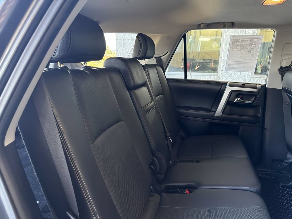 Used 2019 Toyota 4Runner Limited AWD/4WD image 28