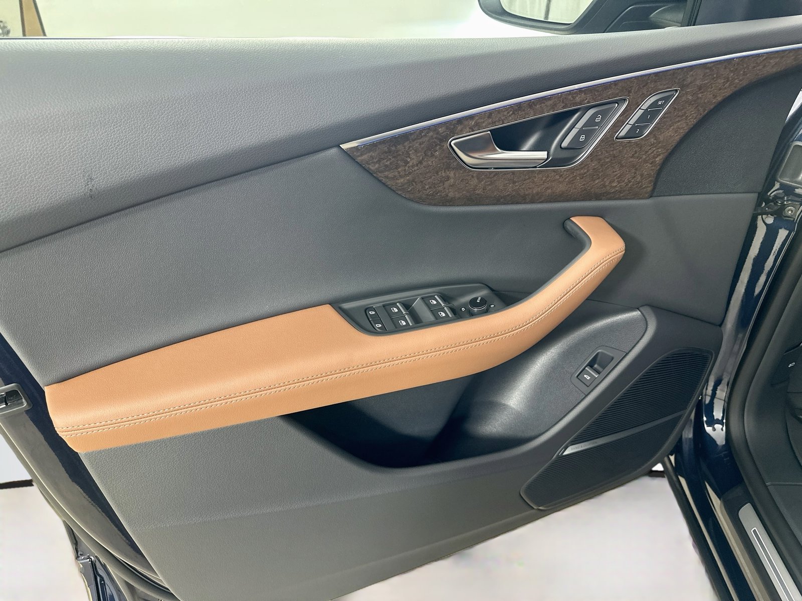 New 2027 Audi Q8 Premium Plus AWD/4WD image 17