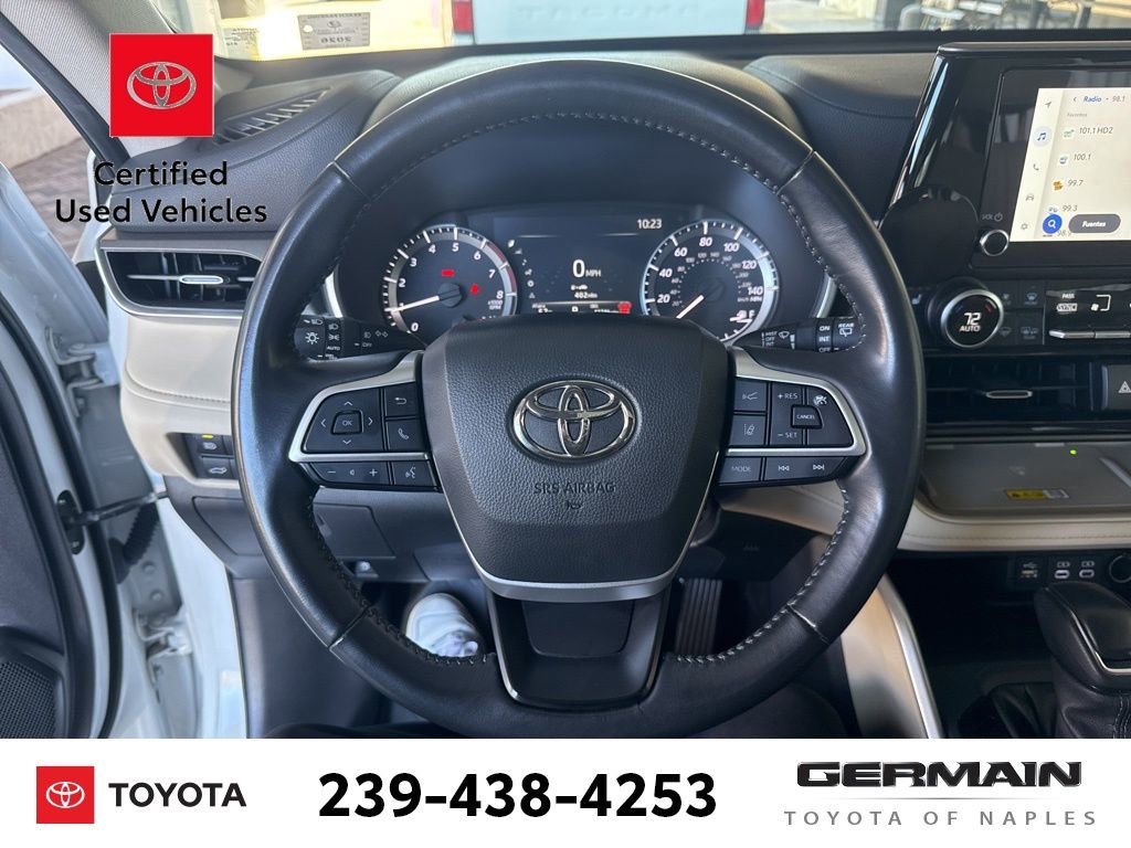 Certified 2025 Toyota Highlander XLE image 19