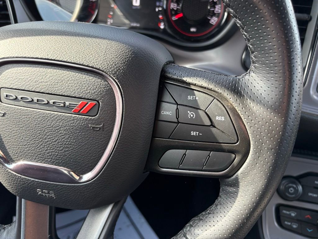 Used 2023 Dodge Challenger SXT w/ Blacktop Package image 27