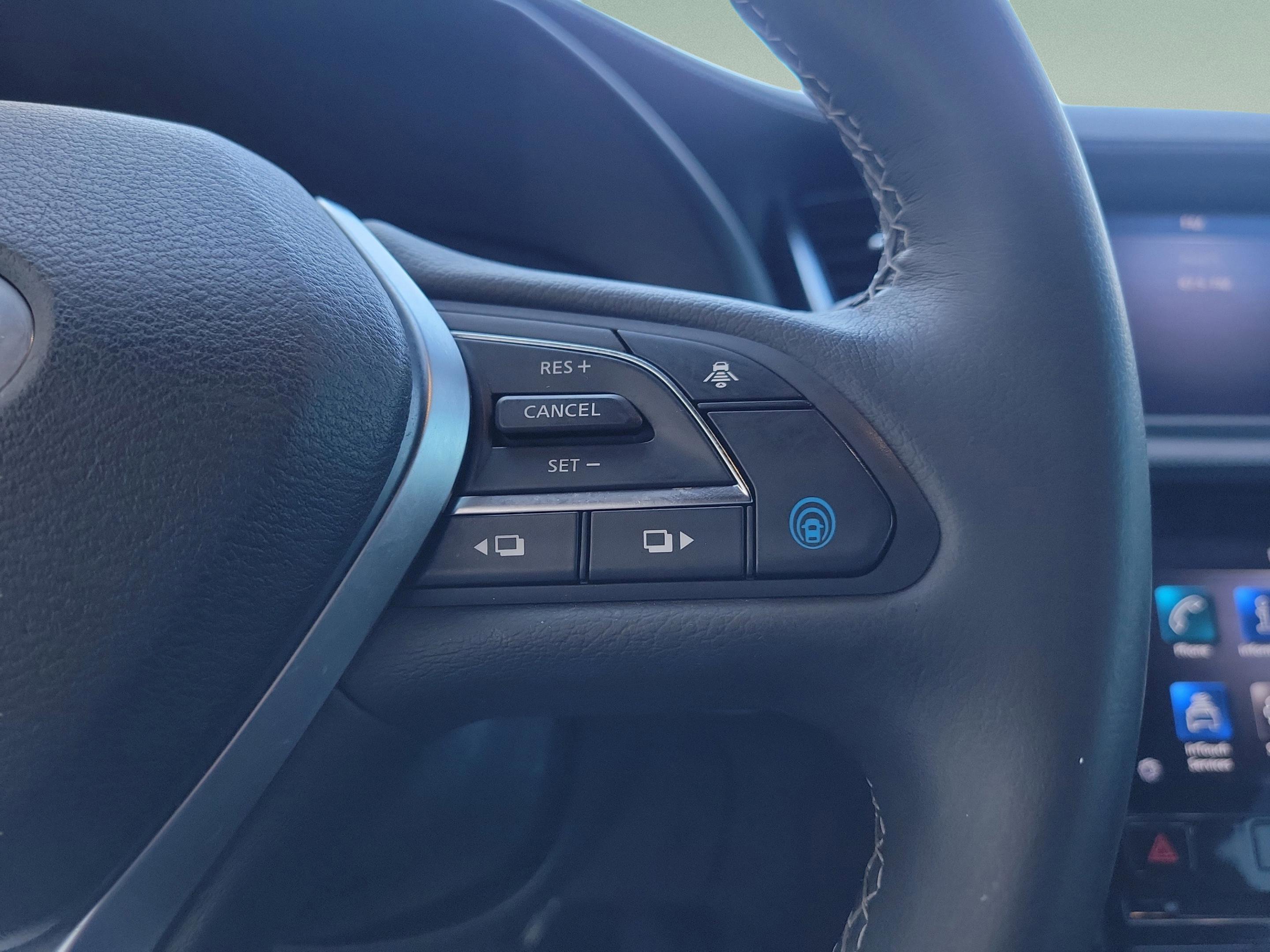 Used 2021 INFINITI QX50 Luxe w/ Appearance Package image 11