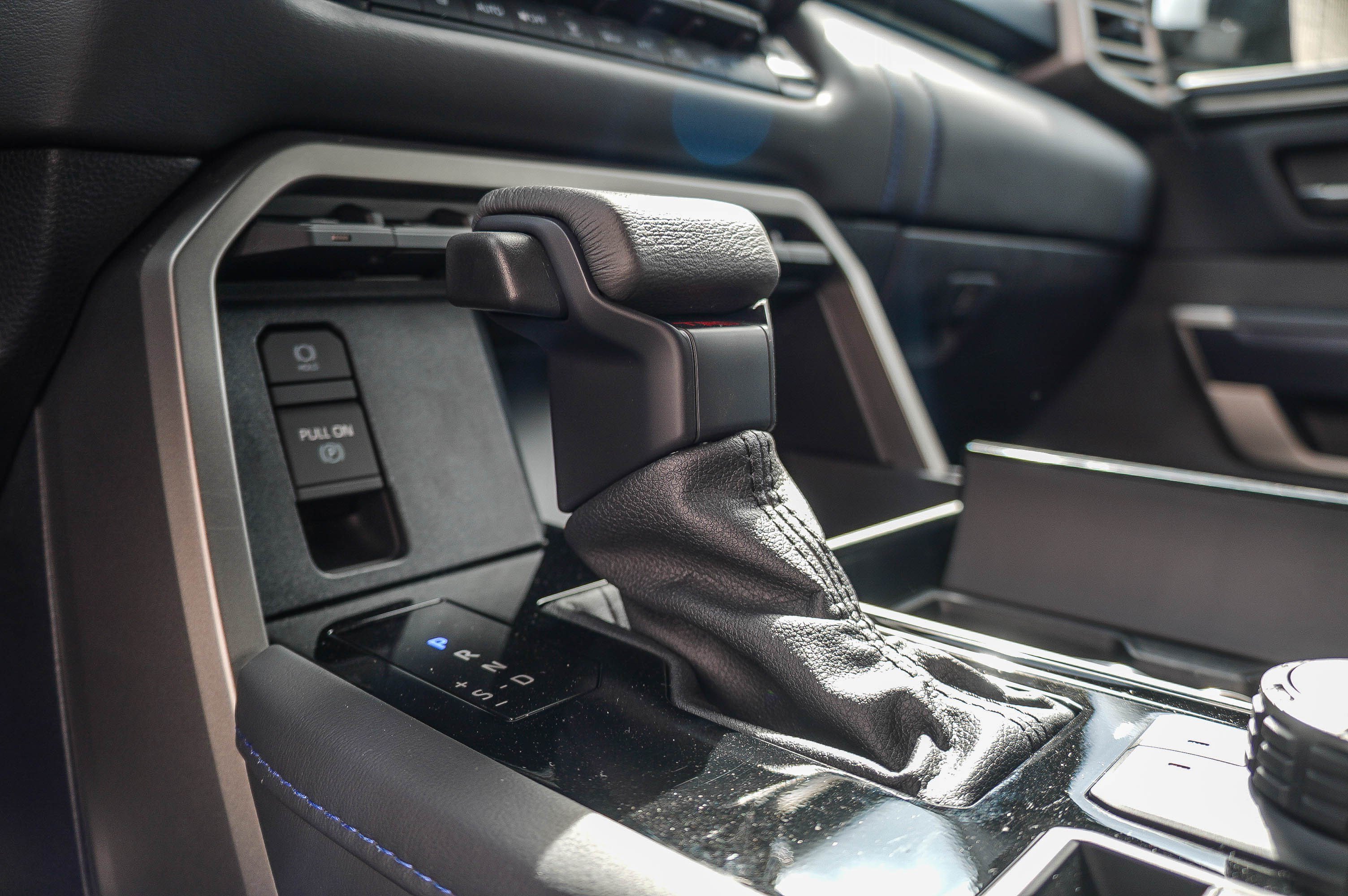 New 2026 Toyota Sequoia Platinum AWD/4WD image 27