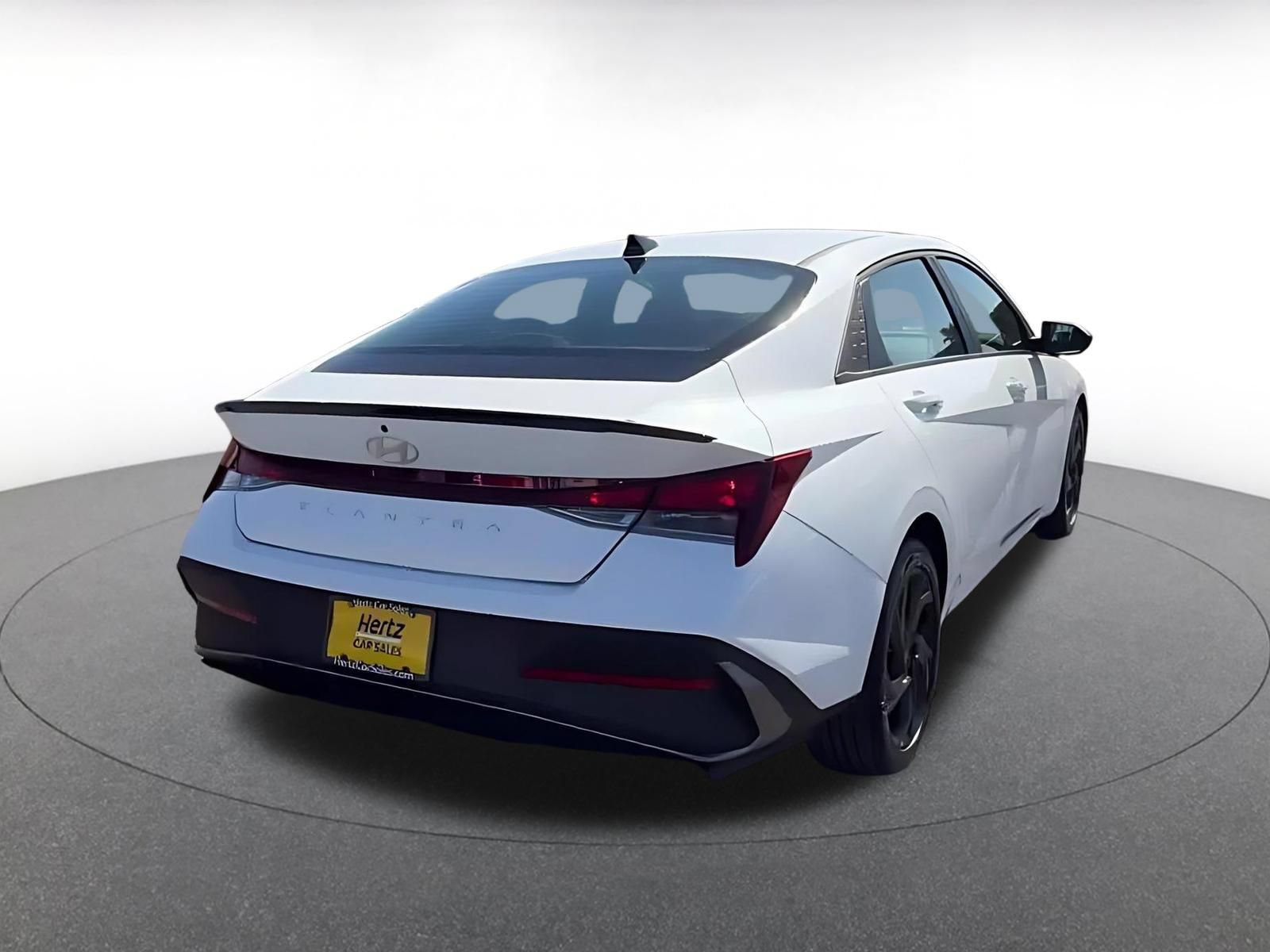 Used 2026 Hyundai Elantra Sport FWD image 14
