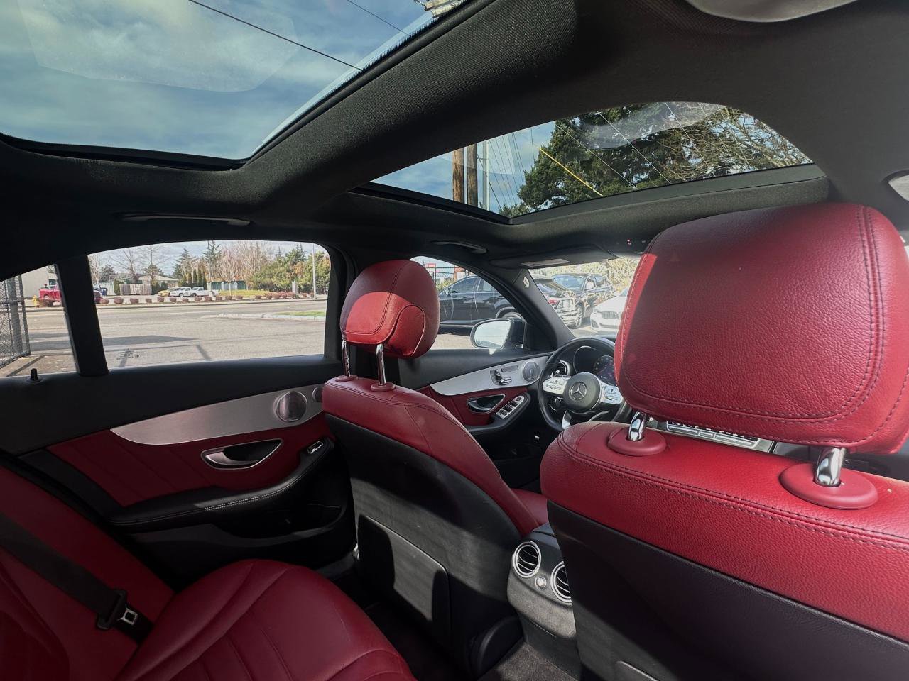 Used 2021 Mercedes-Benz C 300 Sedan image 15