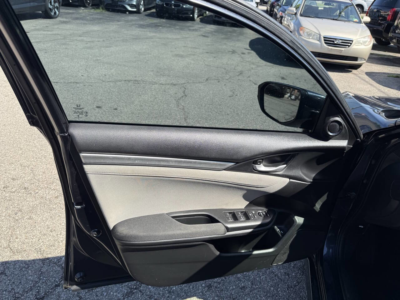 Used 2018 Honda Civic EX image 17