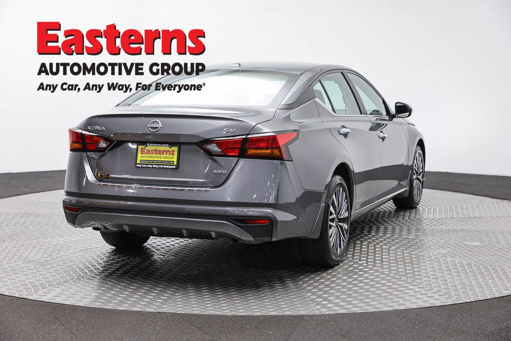 Used 2023 Nissan Altima 2.5 SV AWD/4WD image 5