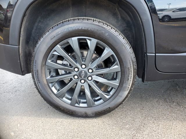 Certified 2023 Chevrolet Traverse RS w/ LPO, Floor Liner Package FWD image 9