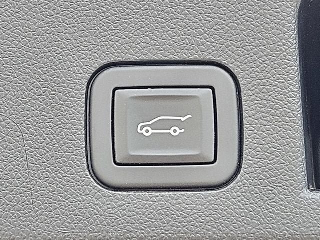 Used 2026 GMC Terrain Elevation w/ Elevation Premium Package AWD/4WD image 39