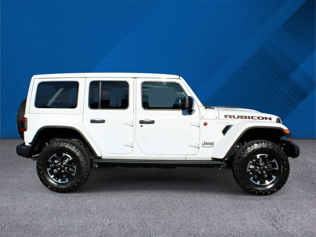 Used 2025 Jeep Wrangler Unlimited Rubicon w/ Technology Group image 8