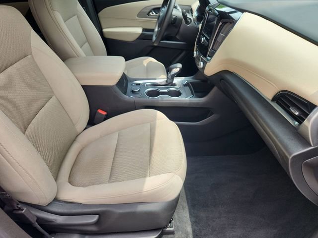Used 2024 Chevrolet Traverse LS w/ Safety Package FWD image 26