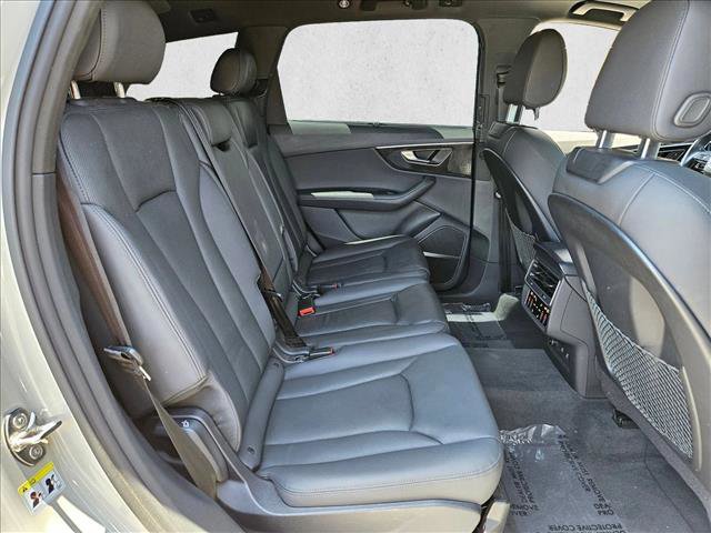 Used 2023 Audi Q7 2.0T Premium Plus w/ Premium Plus Package AWD/4WD image 25