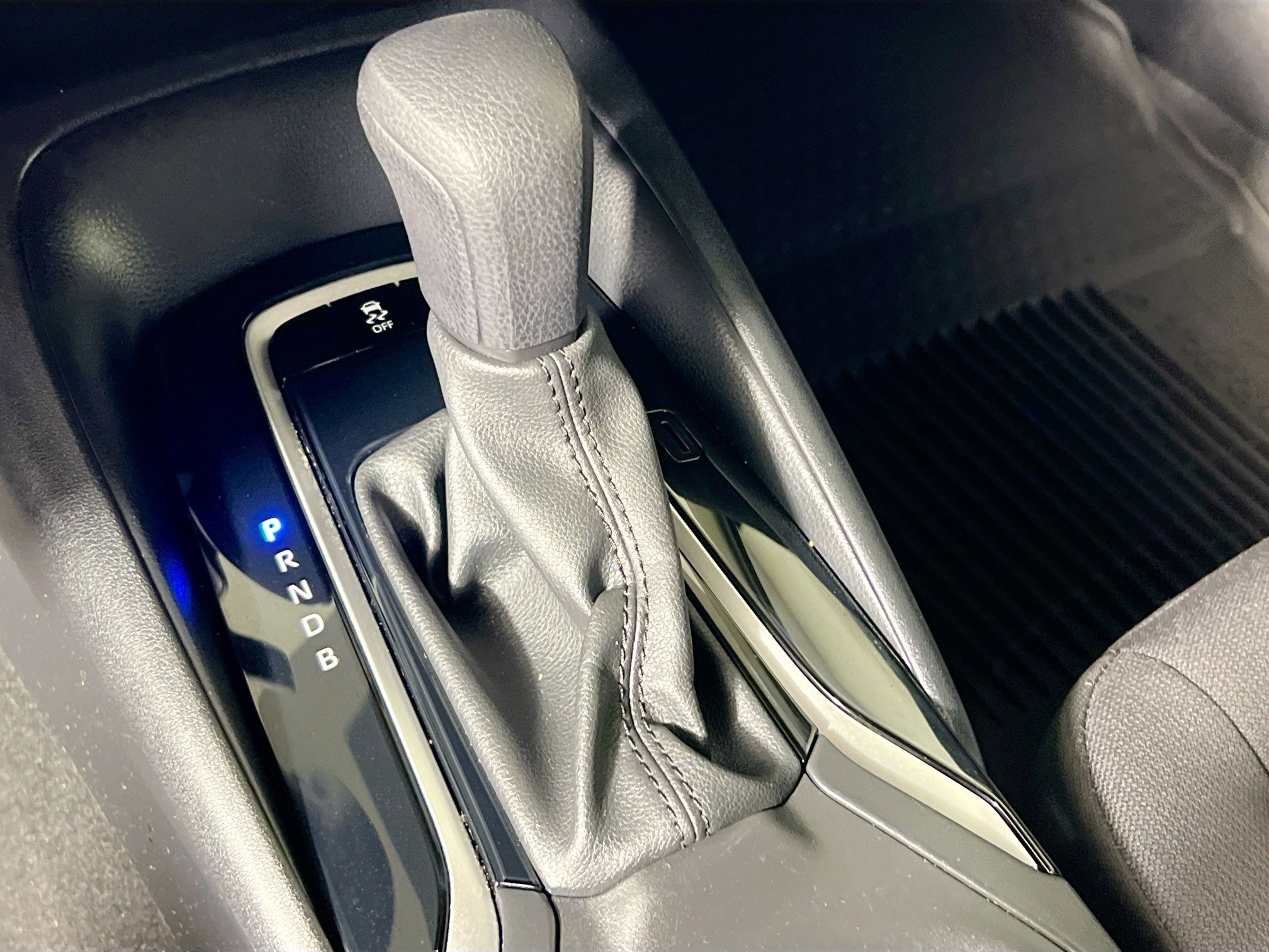 Used 2024 Toyota Corolla LE image 24