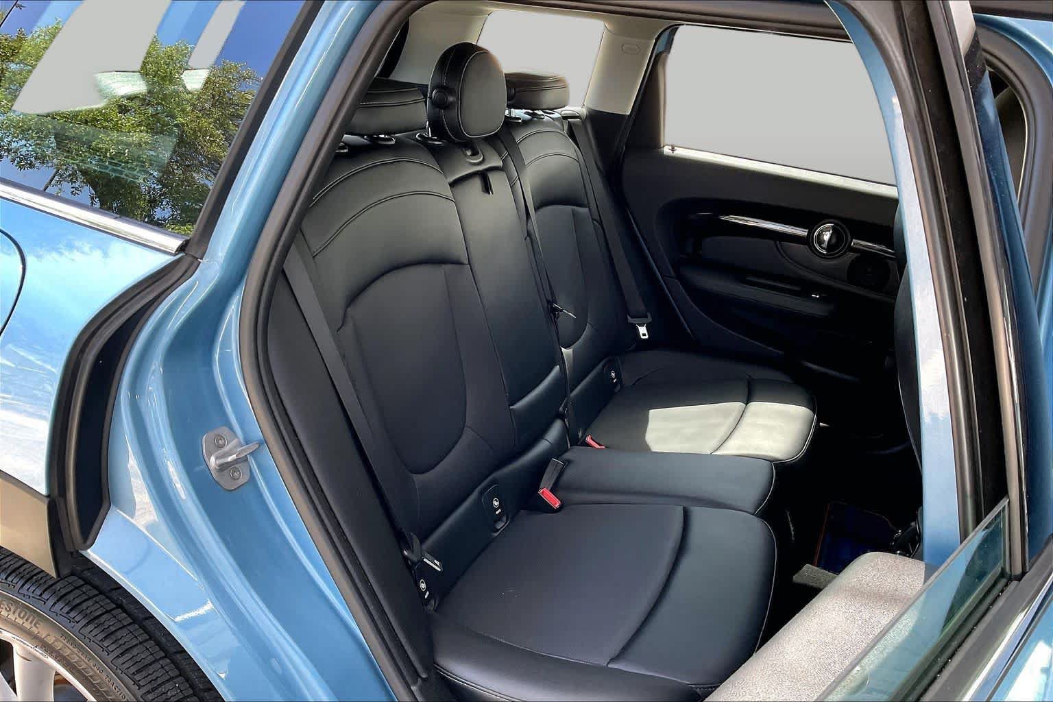 Used 2017 MINI Cooper Clubman FWD image 20