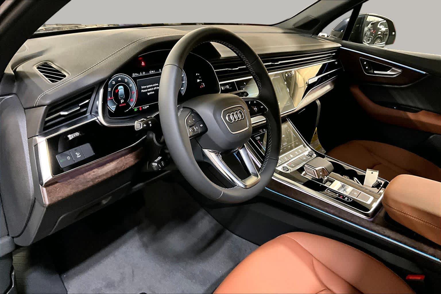 New 2026 Audi Q7 2.0T Premium AWD/4WD image 8