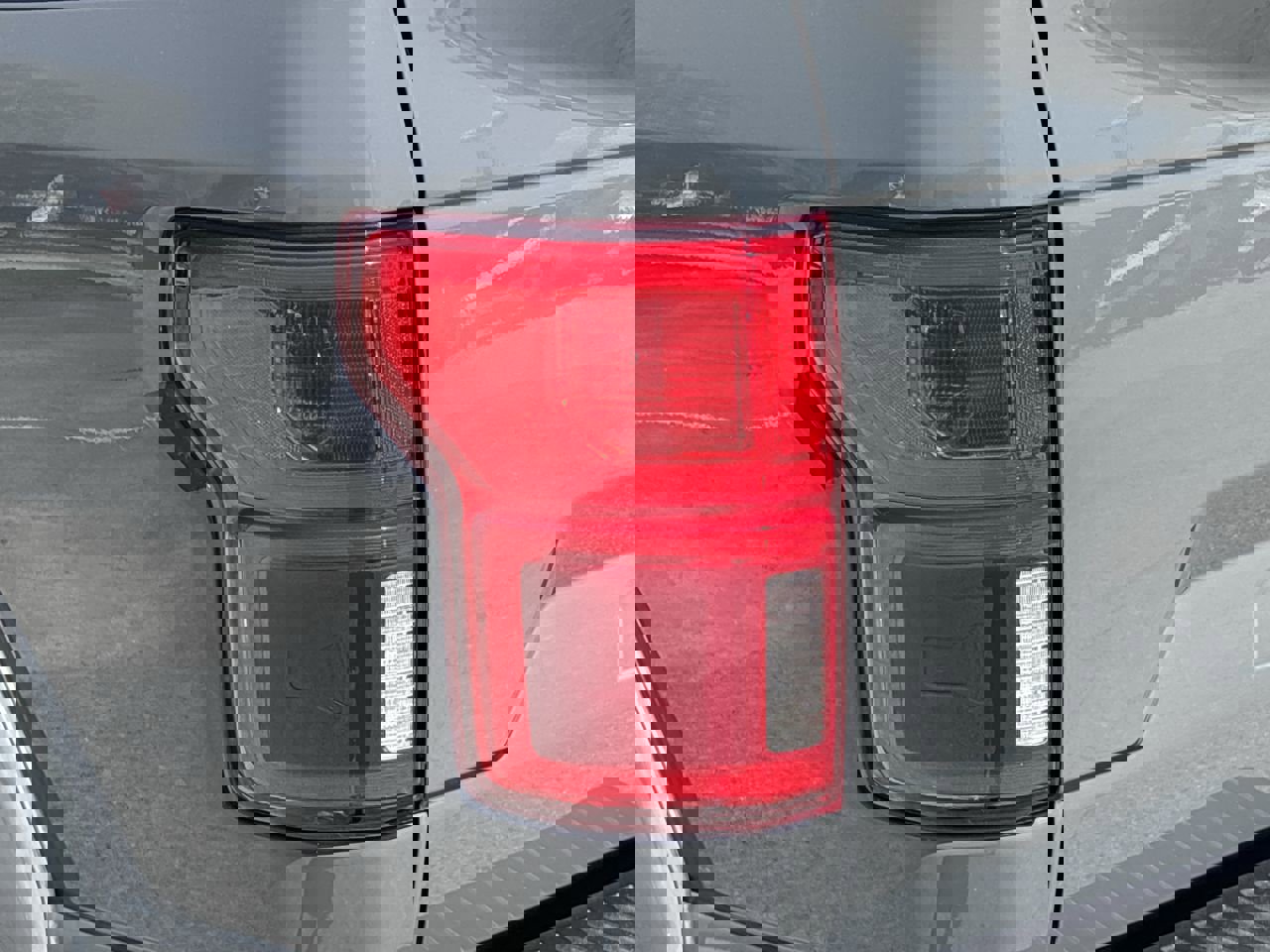 Used 2019 Ford F150 Lariat w/ Equipment Group 502A Luxury image 7