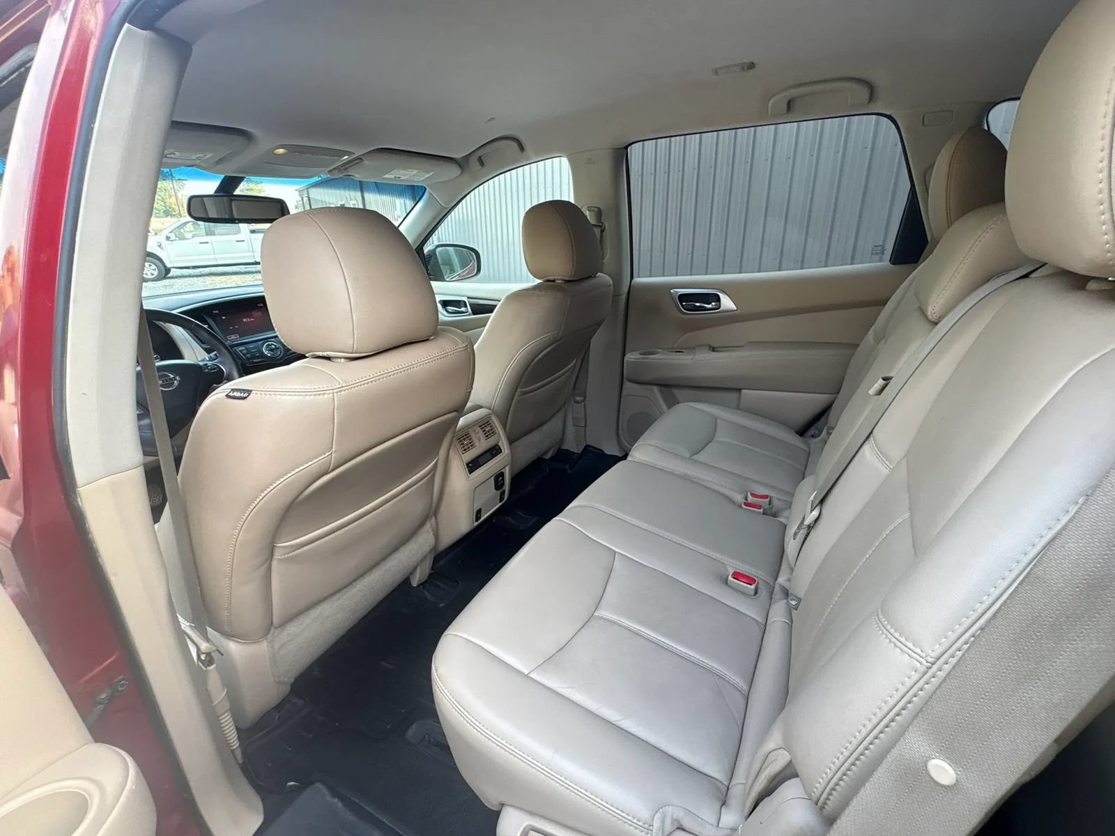 Used 2016 Nissan Pathfinder SL w/ SL Tech Package AWD/4WD image 17