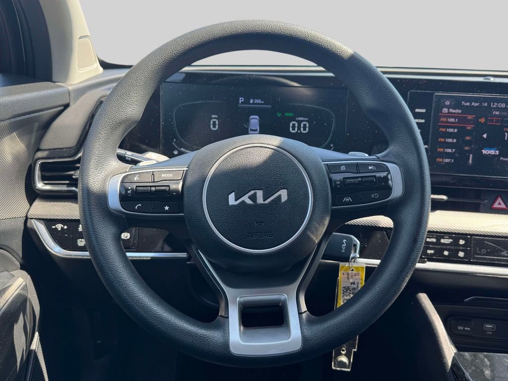 Used 2023 Kia Sportage LX AWD/4WD image 12