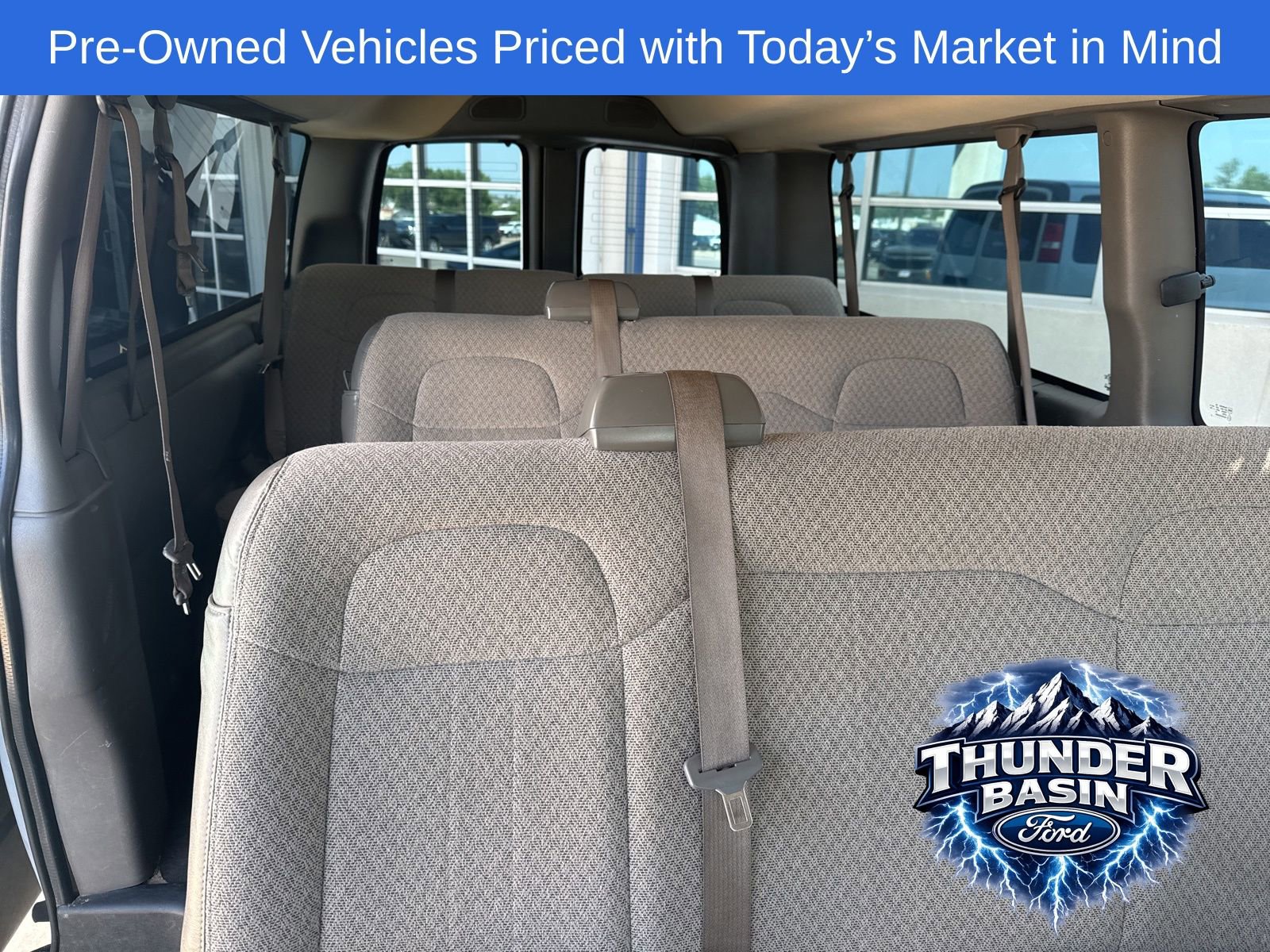 Used 2019 Chevrolet Express 3500 LT w/ LT Preferred Equipment Group image 13