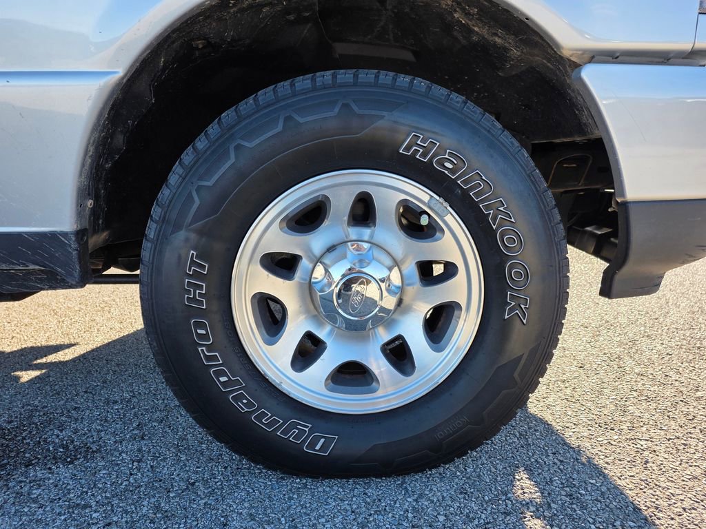 Used 2011 Ford Ranger XLT image 28