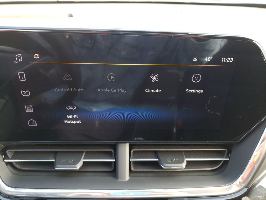 New 2026 Chevrolet Trax ACTIV w/ Sunroof Package image 17